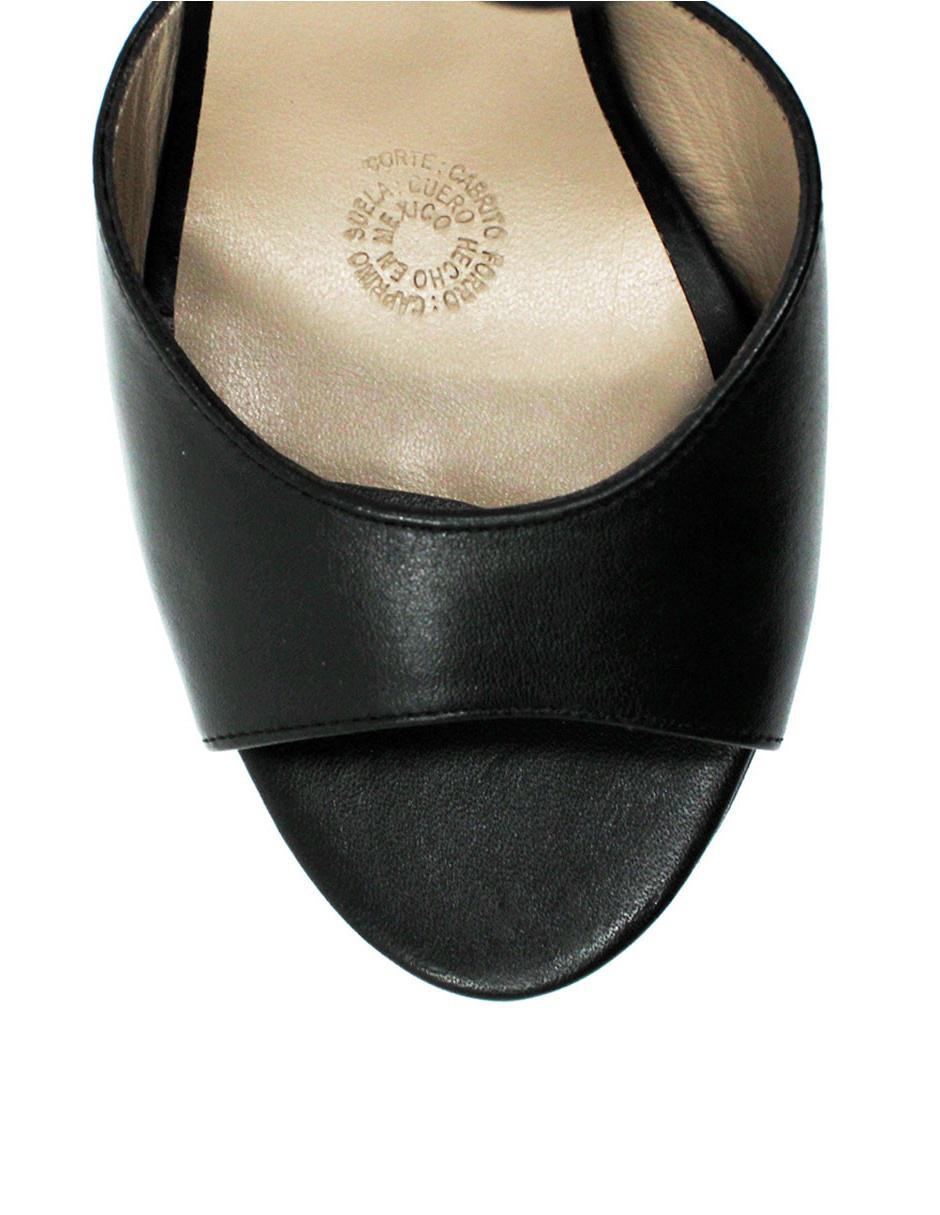 Zapatilla Regina Romero