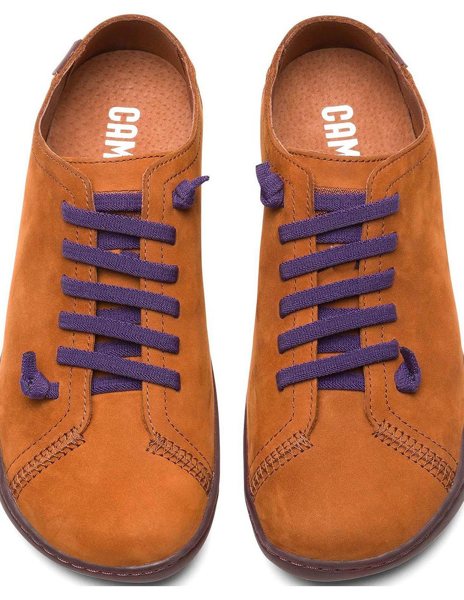 Zapato de piel para mujer
