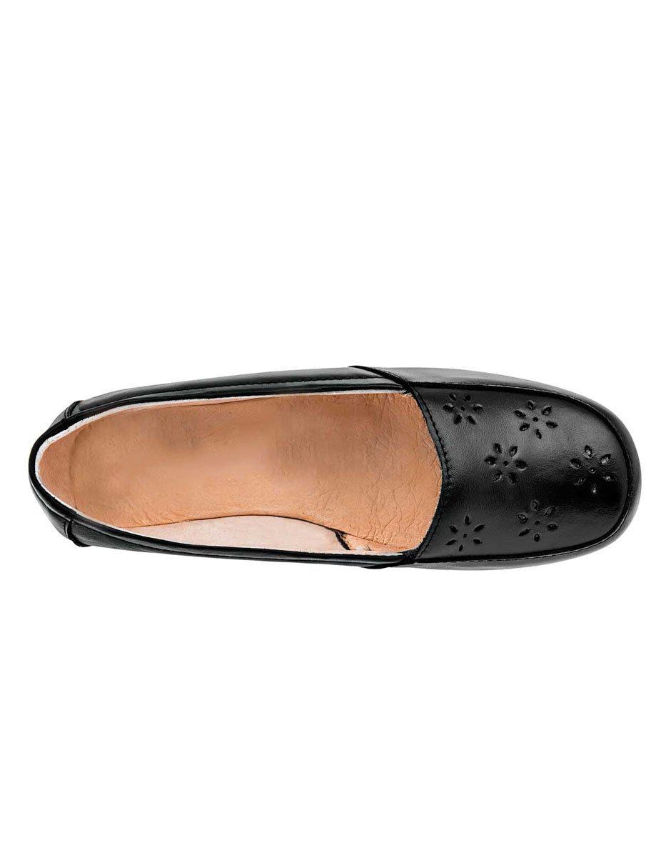 Zapato de piel para mujer