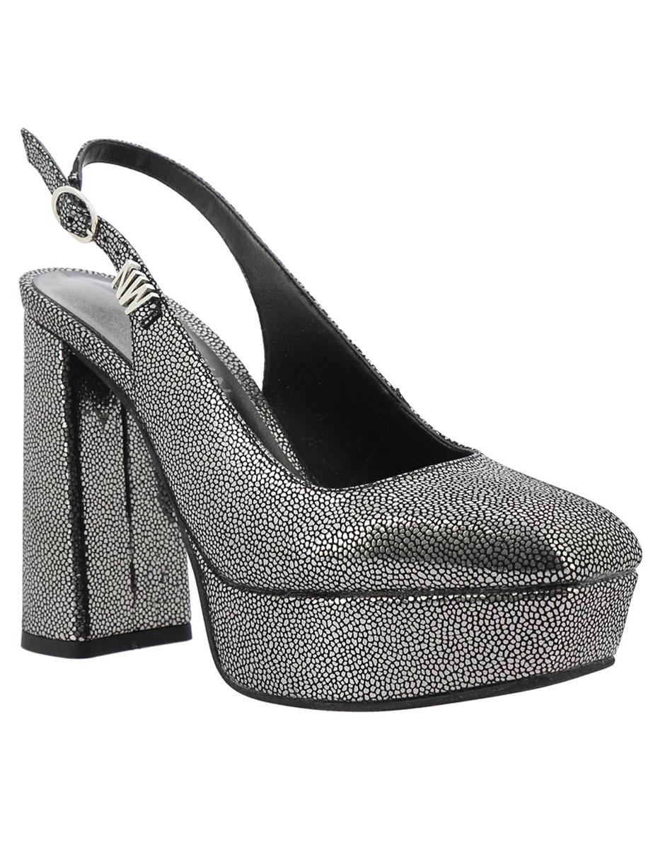 Zapatilla piel