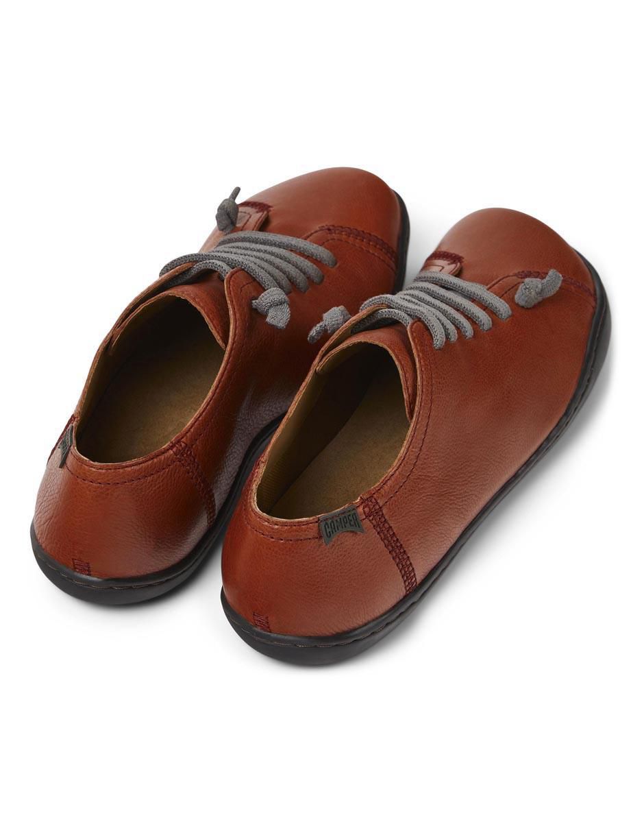 Zapato de piel para mujer