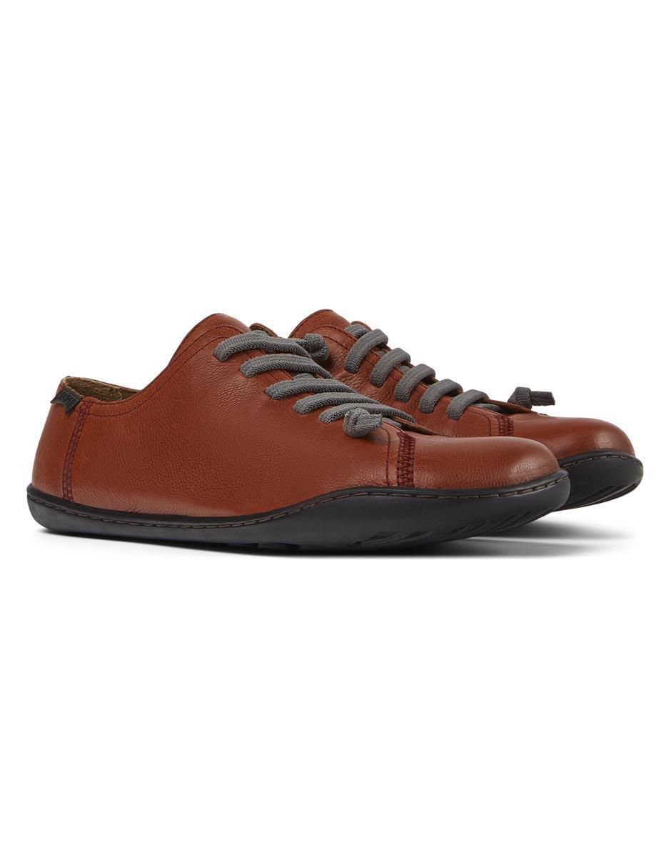 Zapato de piel para mujer
