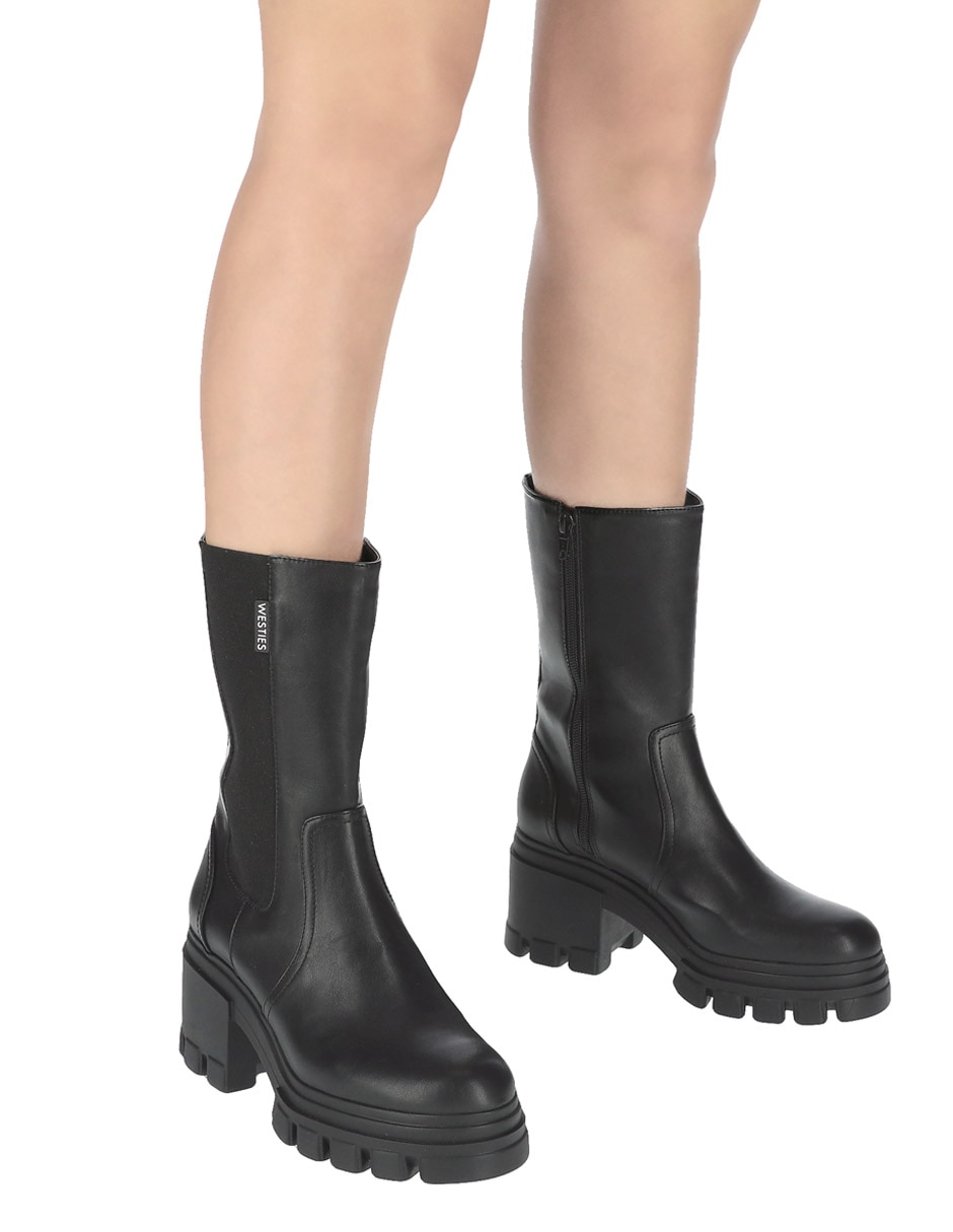 Bota arriba del tobillo para mujer 9