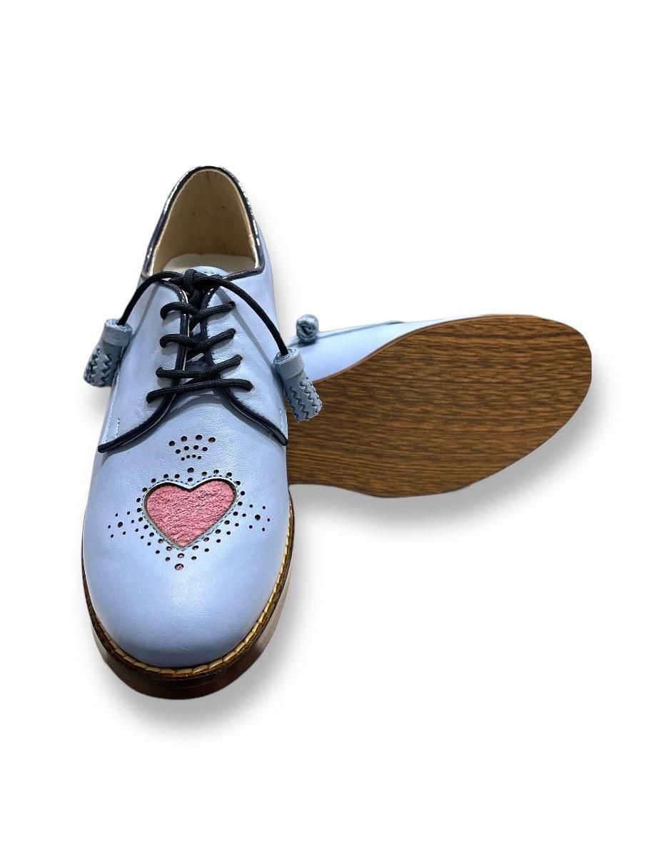 Zapato de piel para mujer
