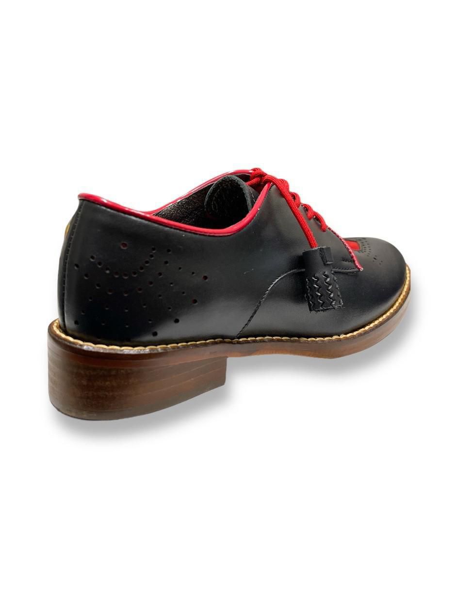 Zapato de piel para mujer
