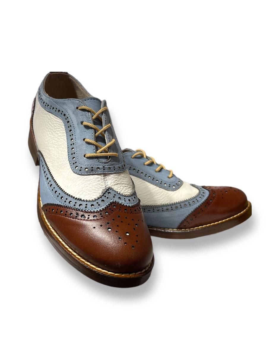 Zapato de piel para mujer