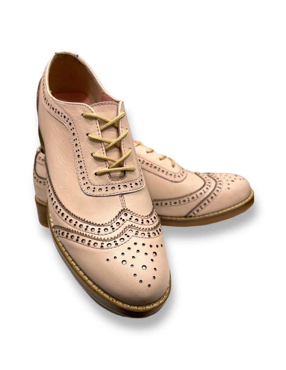 Zapato de piel para mujer