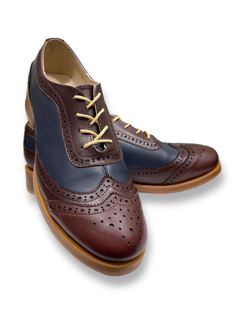 Zapato de piel para mujer