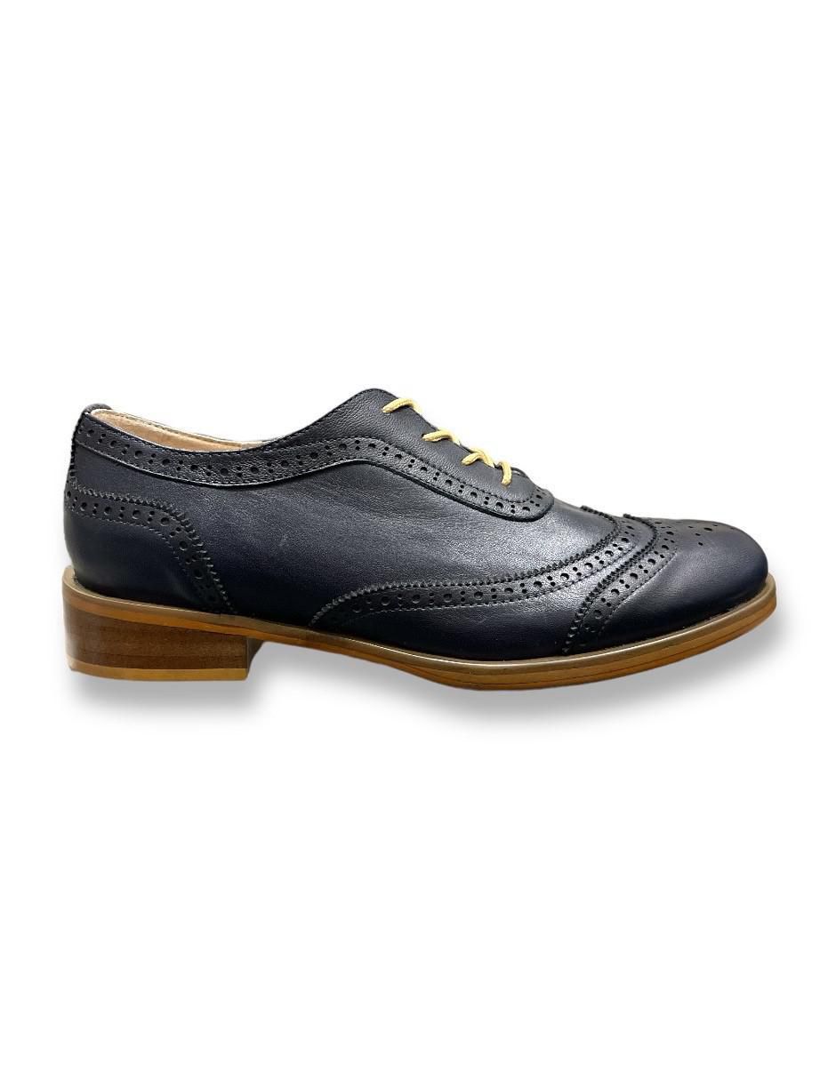 Zapato de piel para mujer