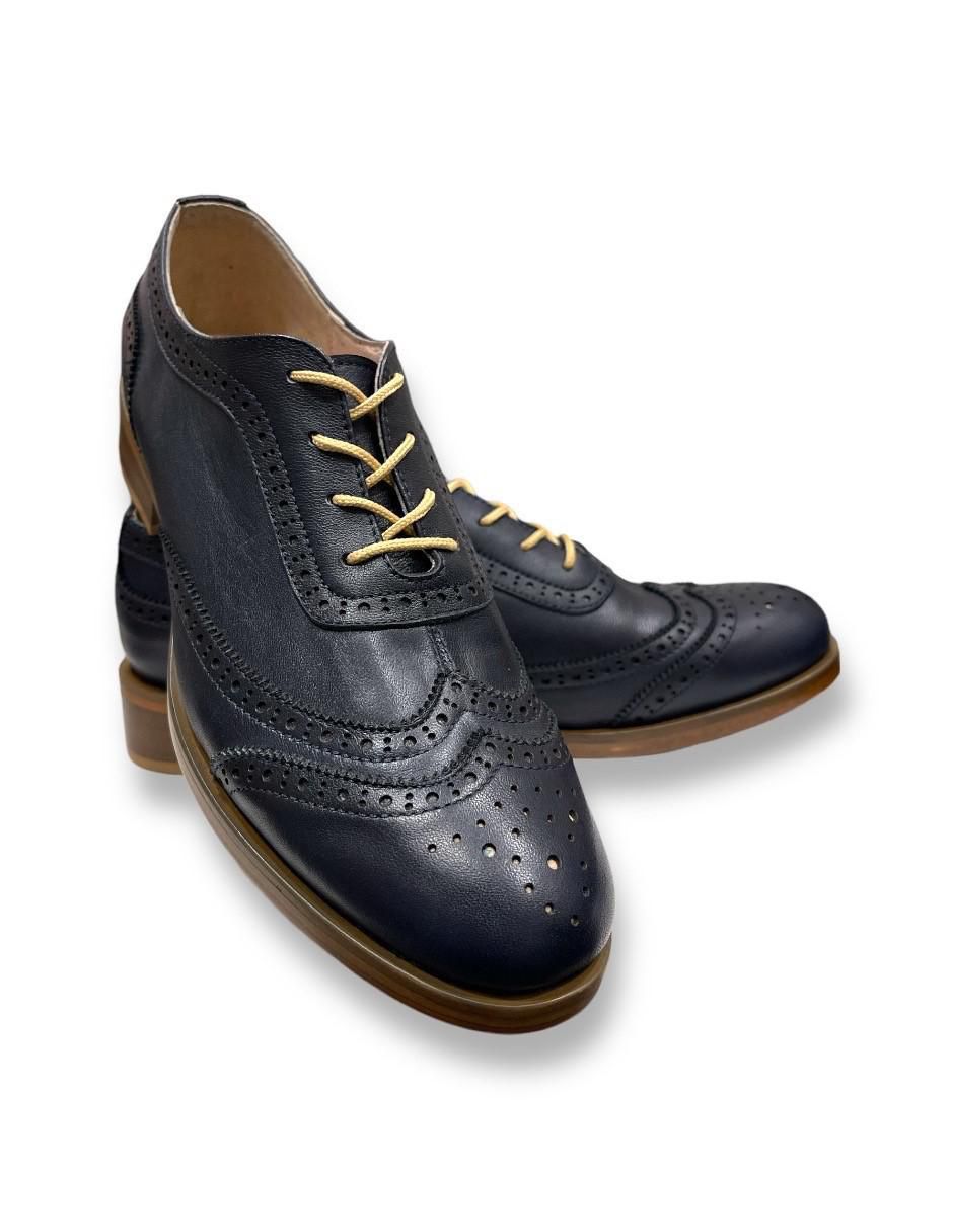 Zapato de piel para mujer