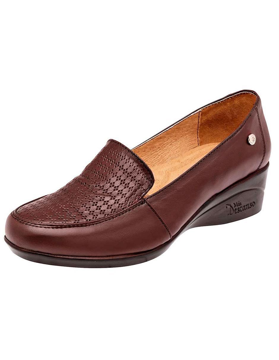 Zapato de piel para mujer