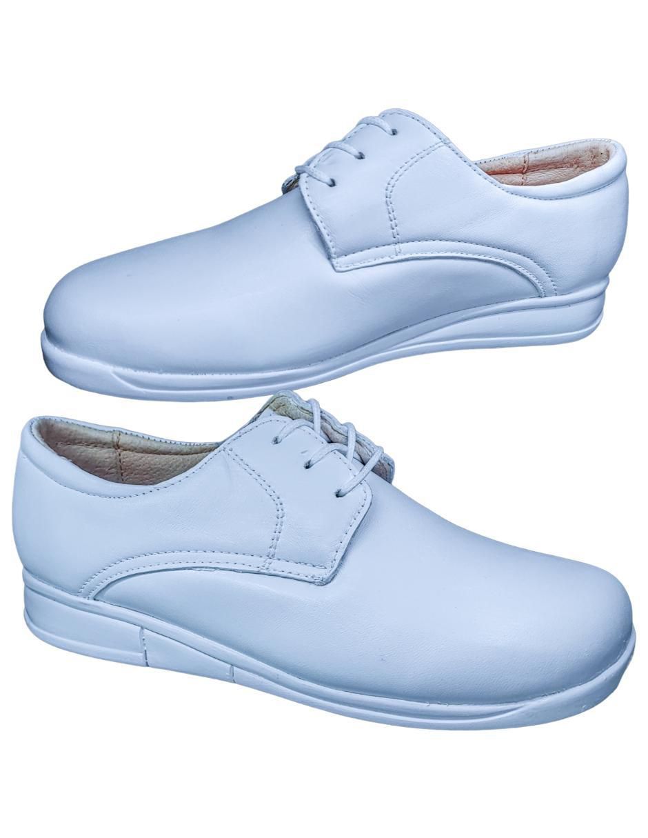 Zapato de piel para mujer