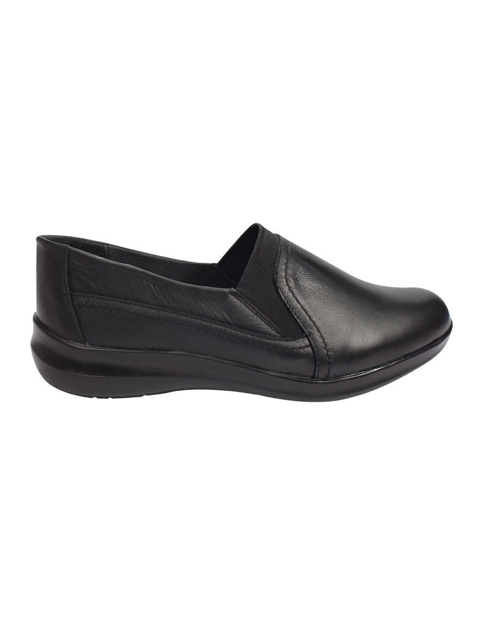 Zapato de piel para mujer