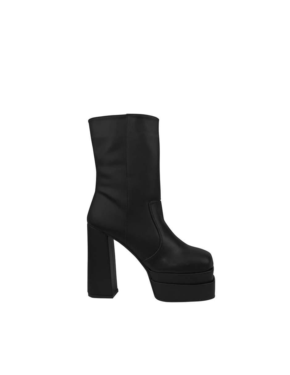 Bota arriba del tobillo Dorothy Gaynor para mujer