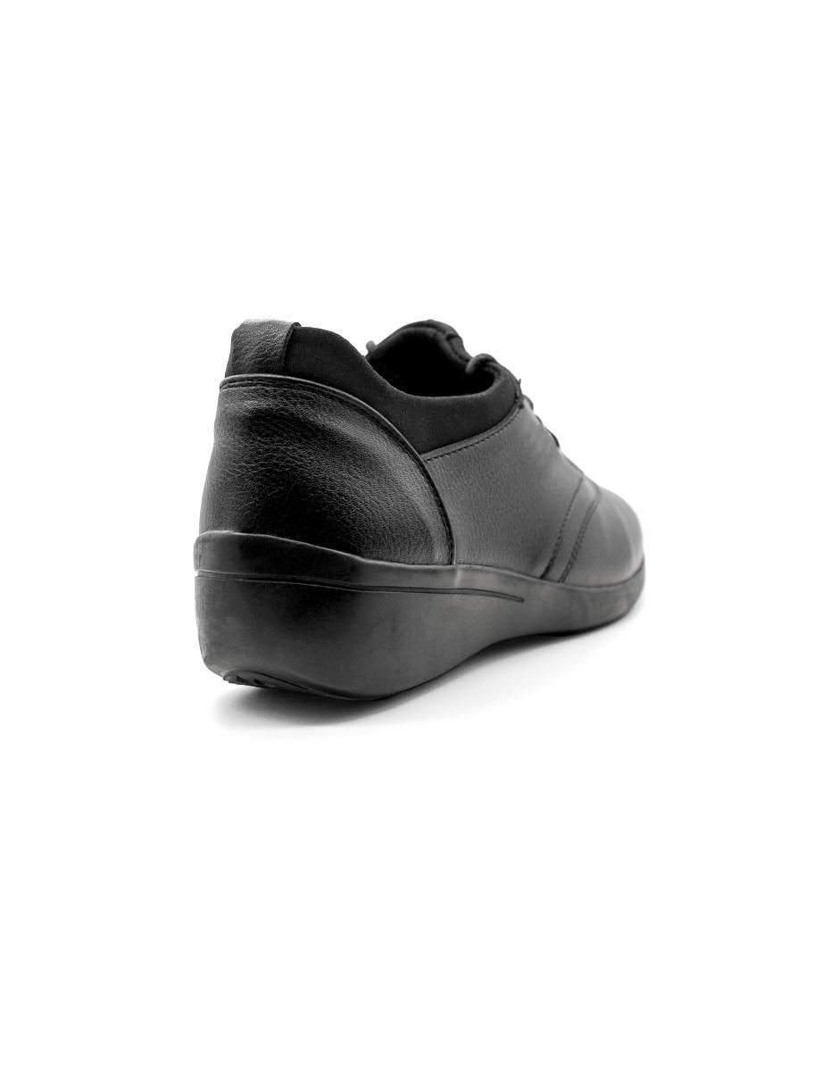 Zapato de piel para mujer