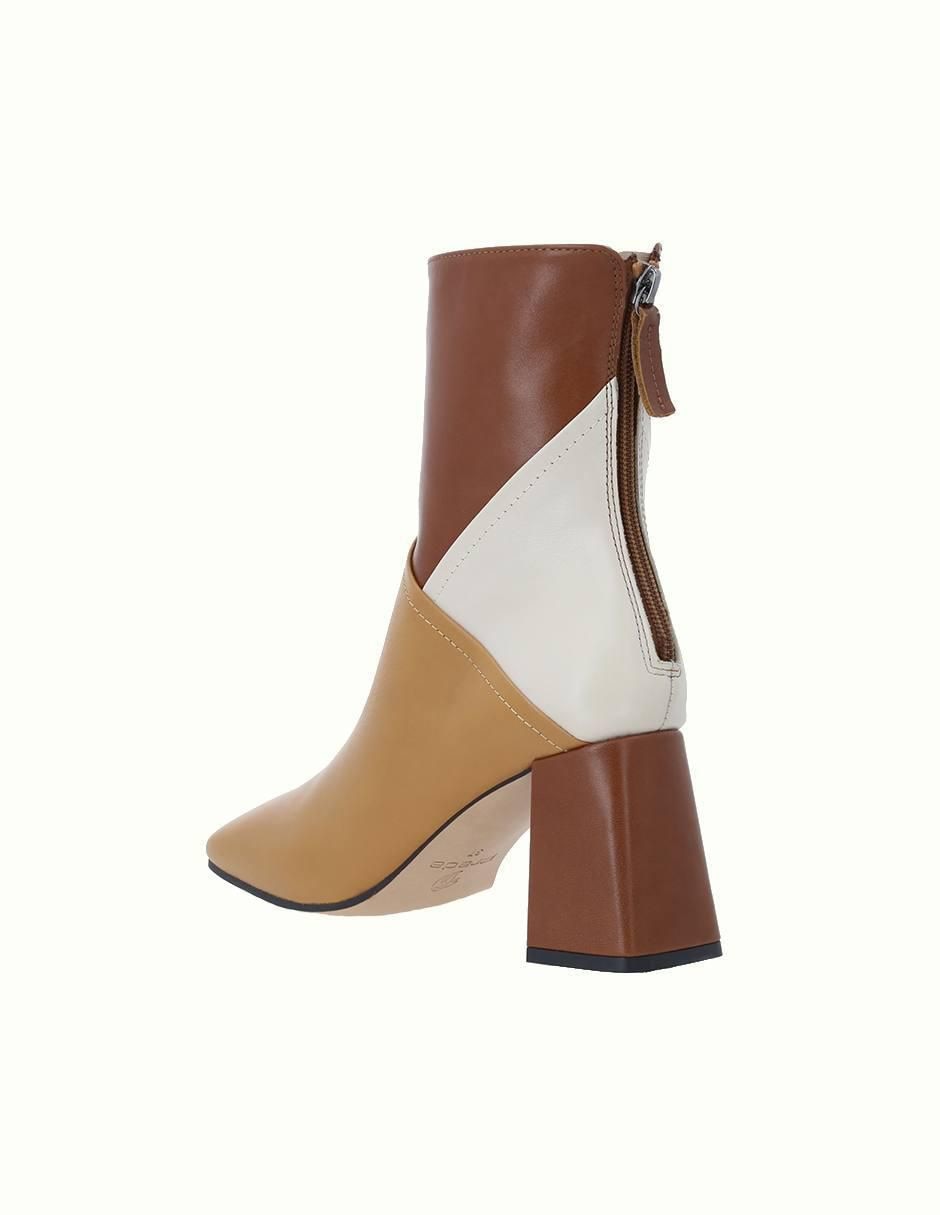 Botín arriba del tobillo Prada de piel para mujer