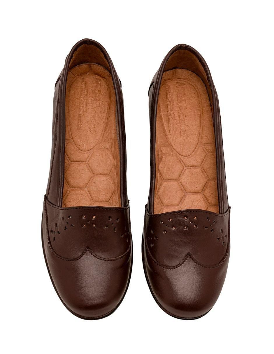 Zapato de piel para mujer