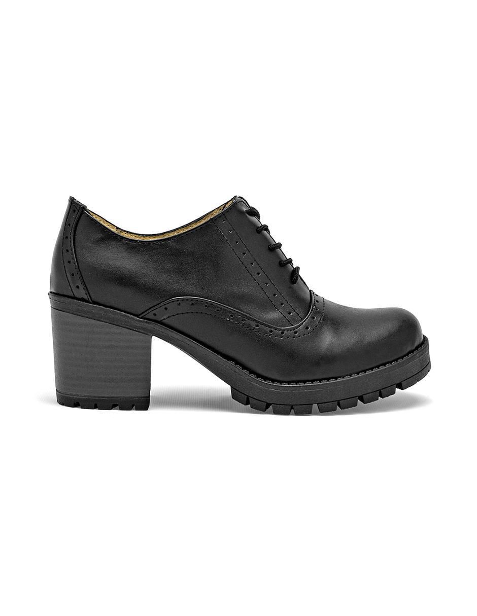 Zapato de piel para mujer