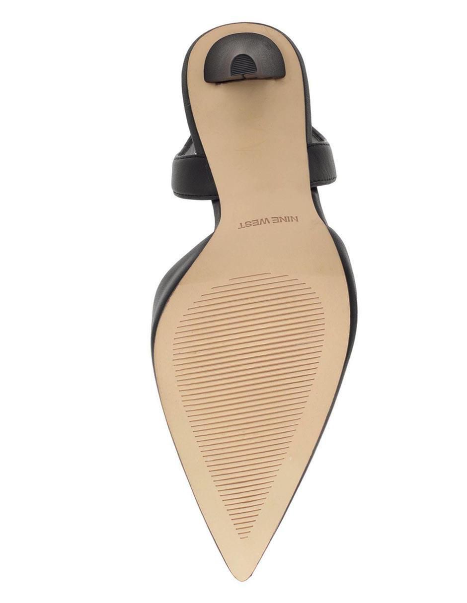 Zapatilla piel 2