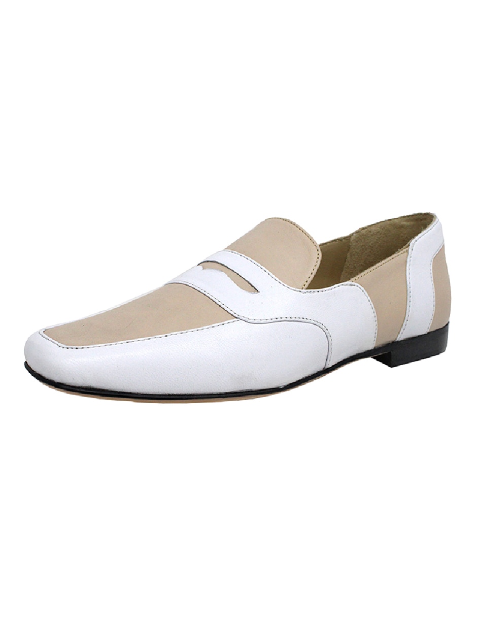 Mocasín clark de piel para mujer 6