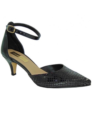 Zapatilla 1