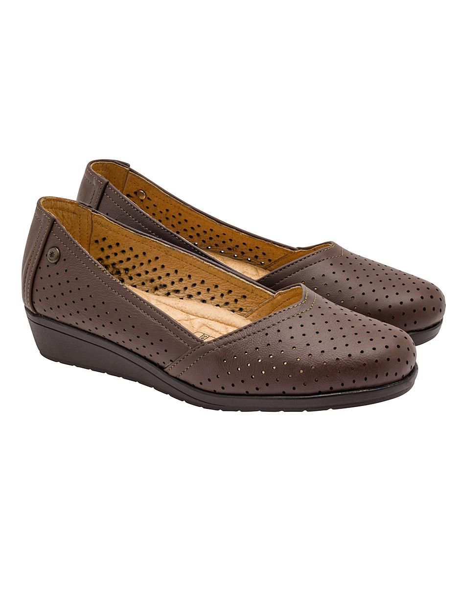 Zapato de piel para mujer