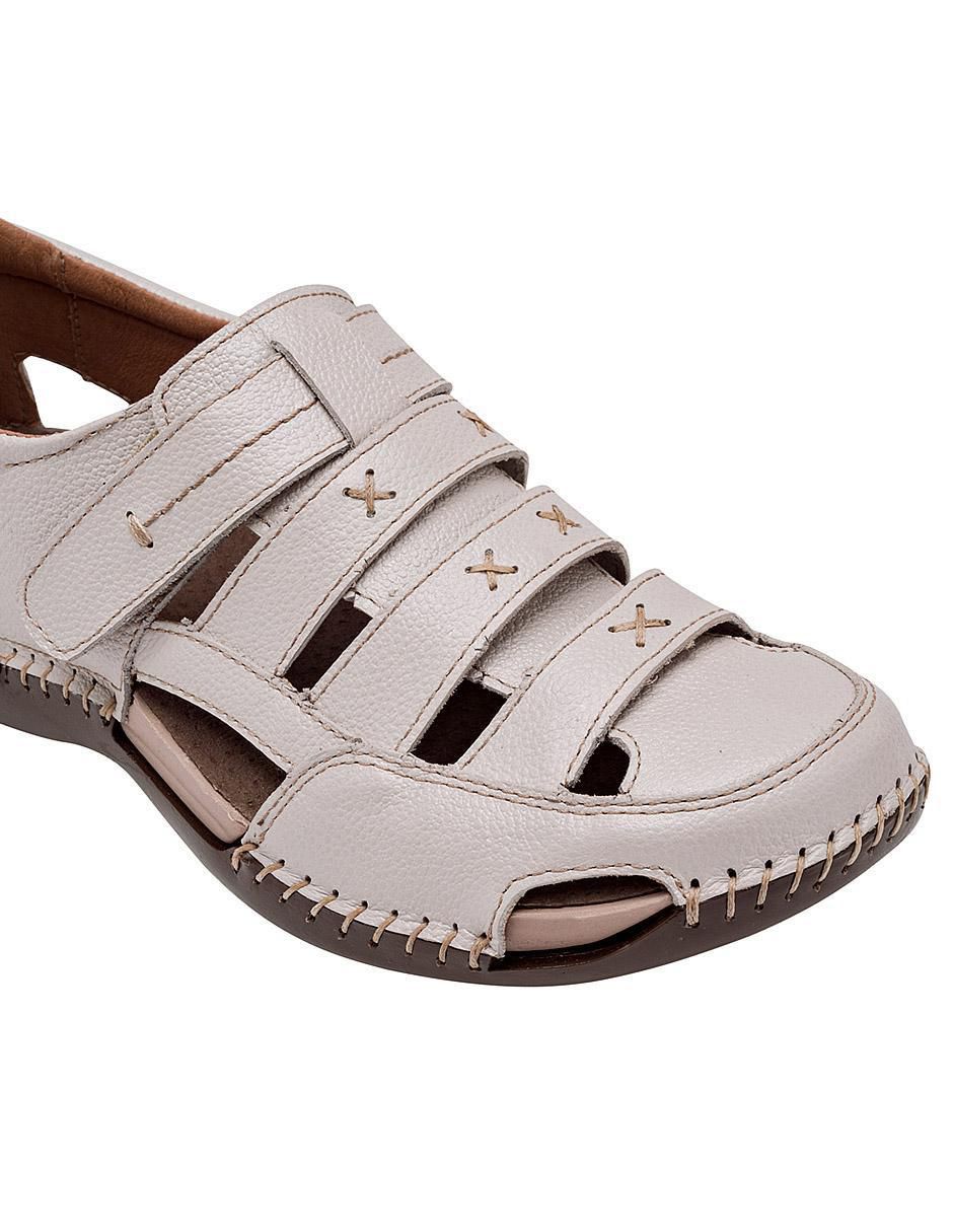 Zapato de piel para mujer