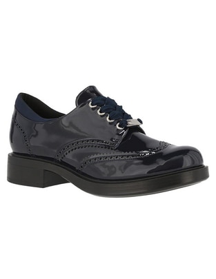 Zapato de charol para mujer Zapato de charol para mujer
