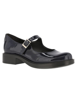 Zapato de charol para mujer Zapato de charol para mujer