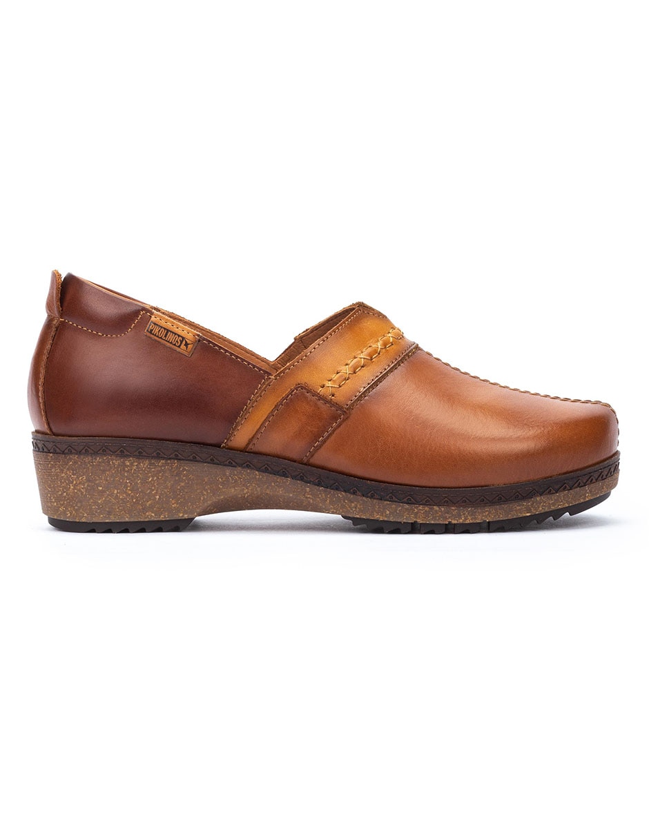 Zapato de piel para mujer