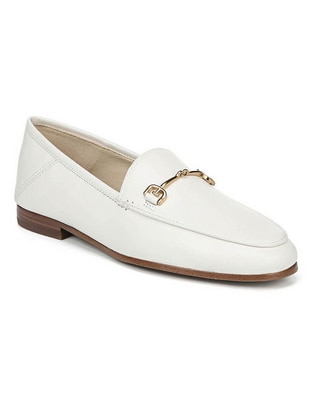 Zapato de piel para mujer