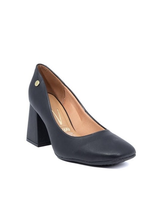 Zapatilla 1
