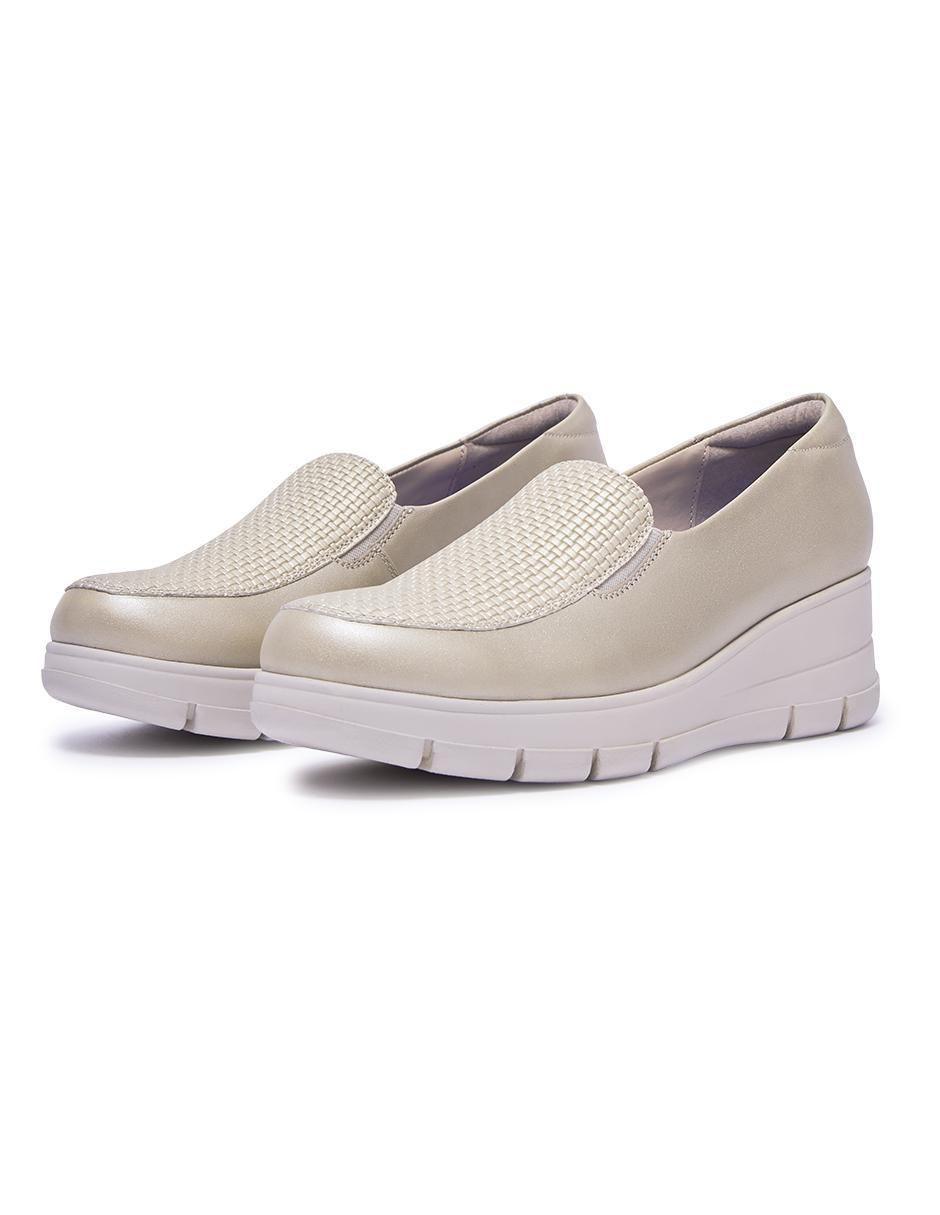 Zapato de piel para mujer