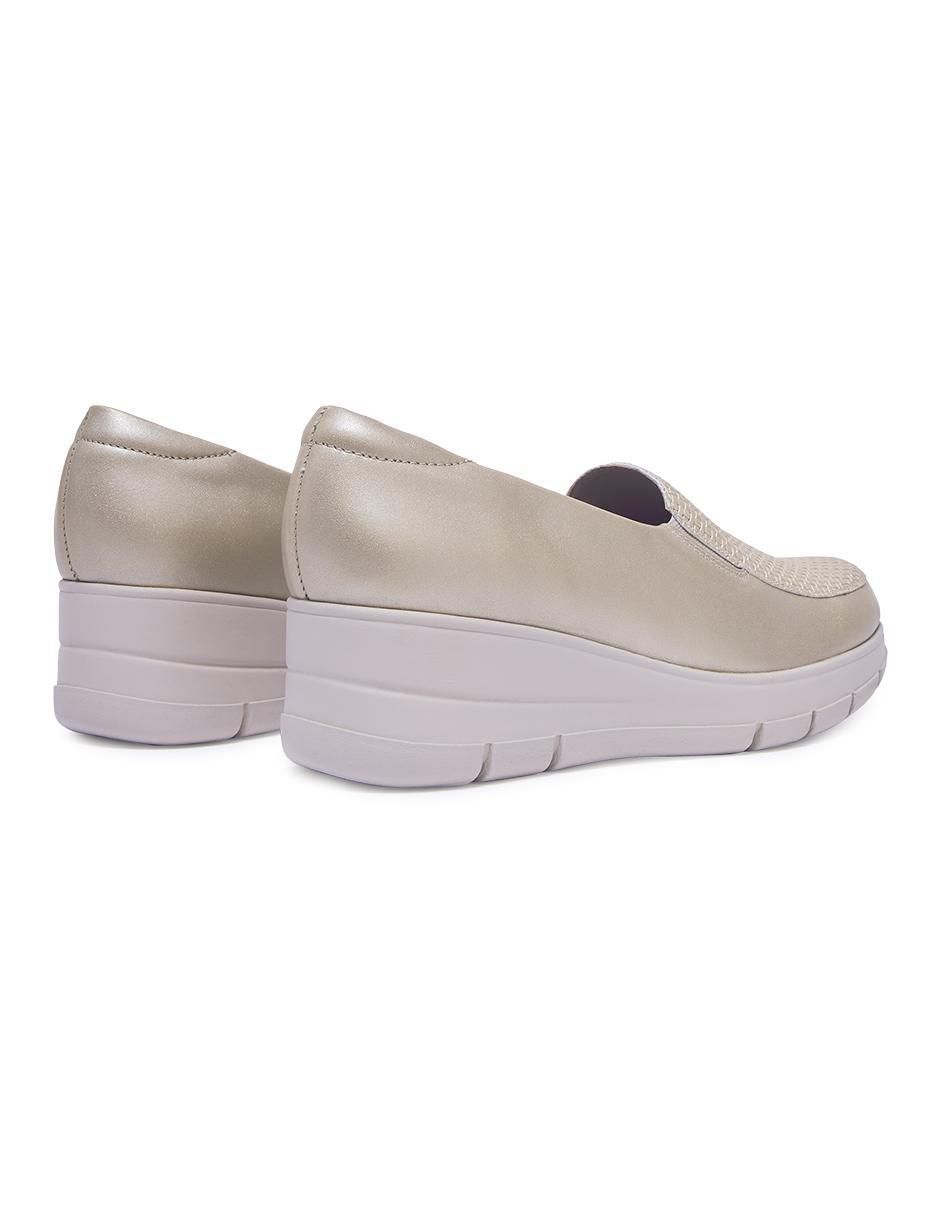 Zapato de piel para mujer