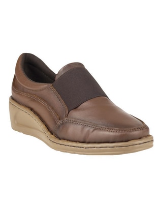 Zapato de plataforma punta redonda Zapato de plataforma punta redonda