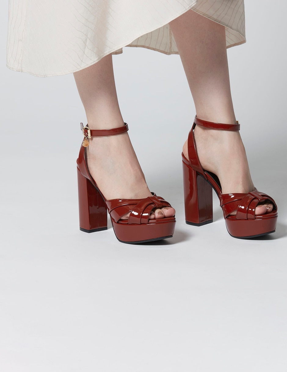 Sandalia para mujer 8