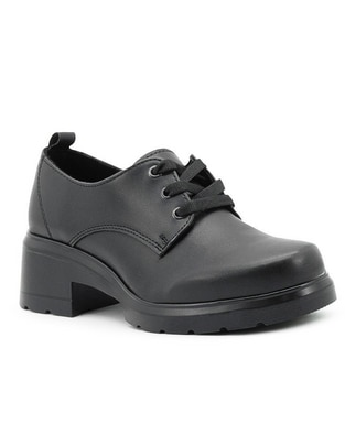 Zapato de piel para mujer Zapato de piel para mujer
