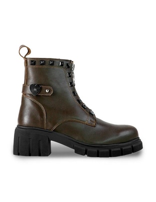 Bota arriba del tobillo de piel para mujer