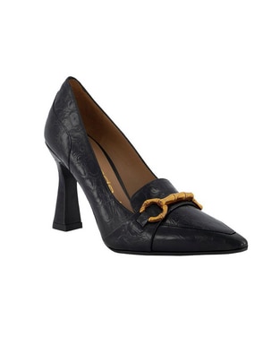 Zapatilla piel