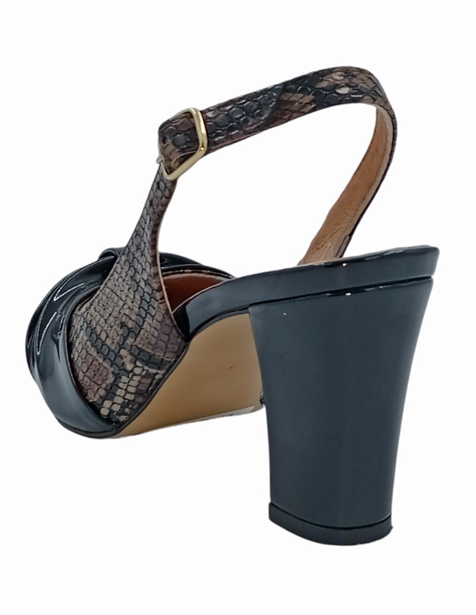Zapatilla 4