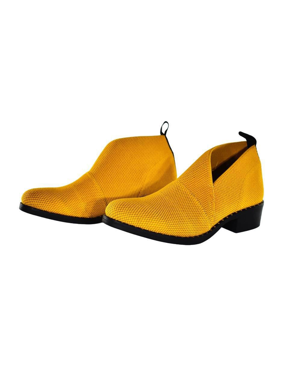 Amarillo