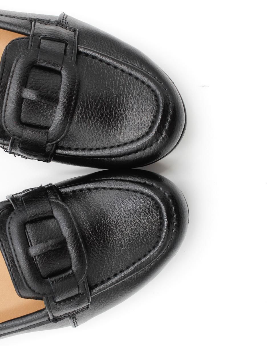 Zapato de piel para mujer