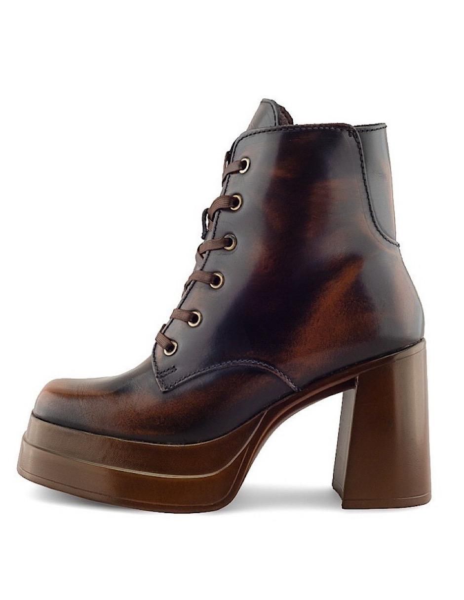 Bota arriba del tobillo Dasalo de piel para mujer