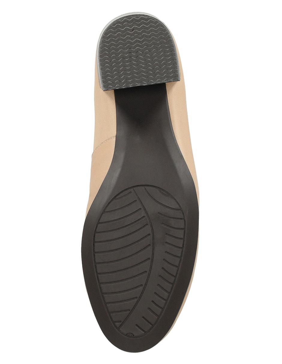 Zapatilla piel 10