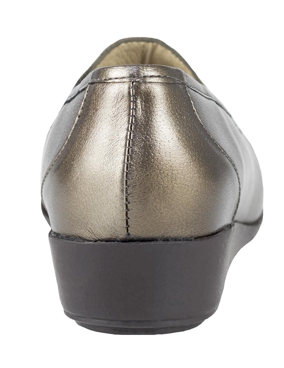 Zapato de piel para mujer