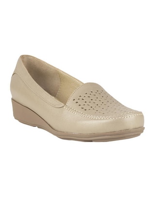 Zapato de piel para mujer