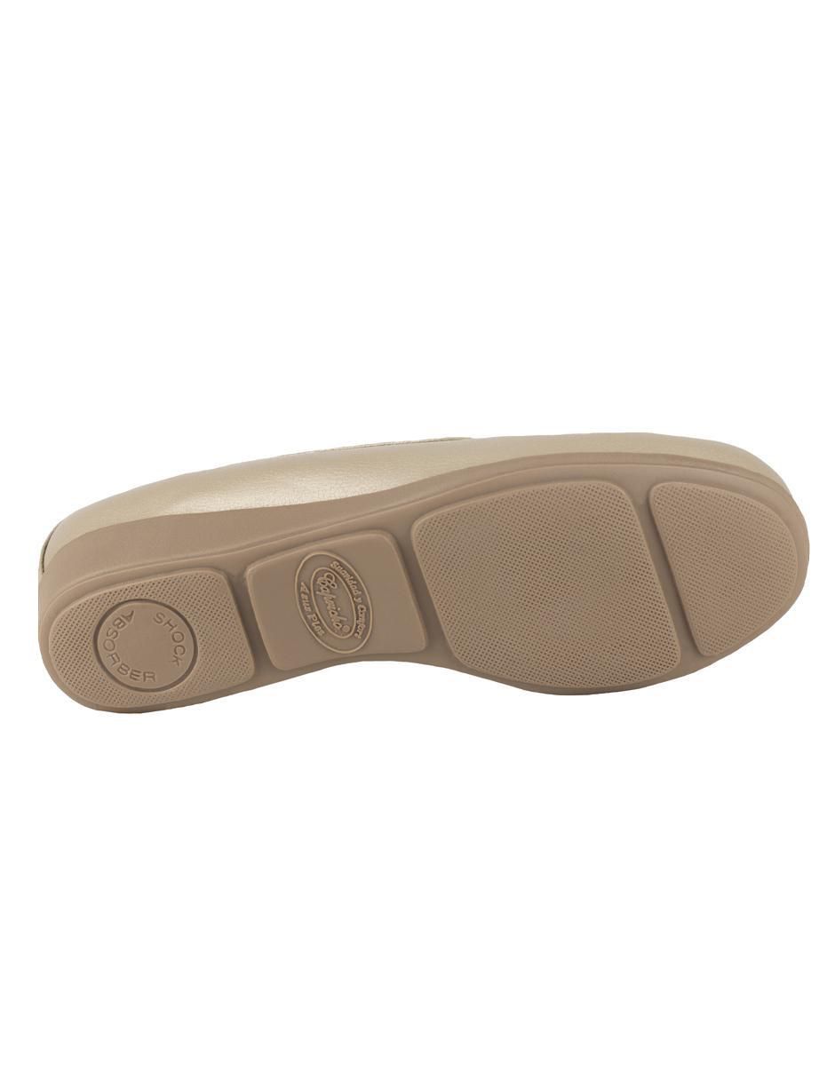 Zapato de piel para mujer
