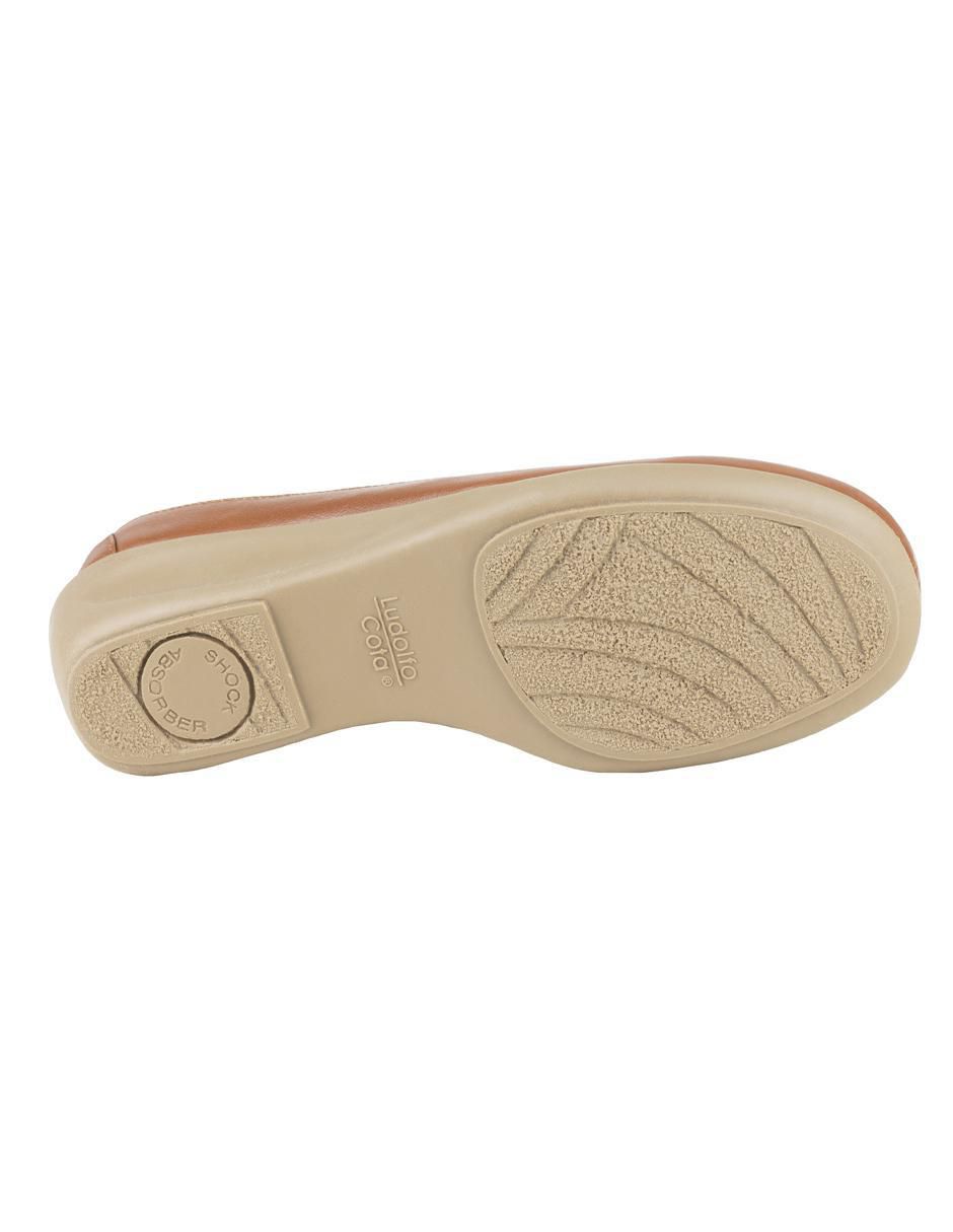 Zapato de piel para mujer