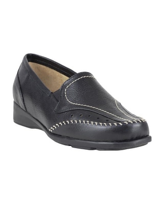Zapato de piel para mujer