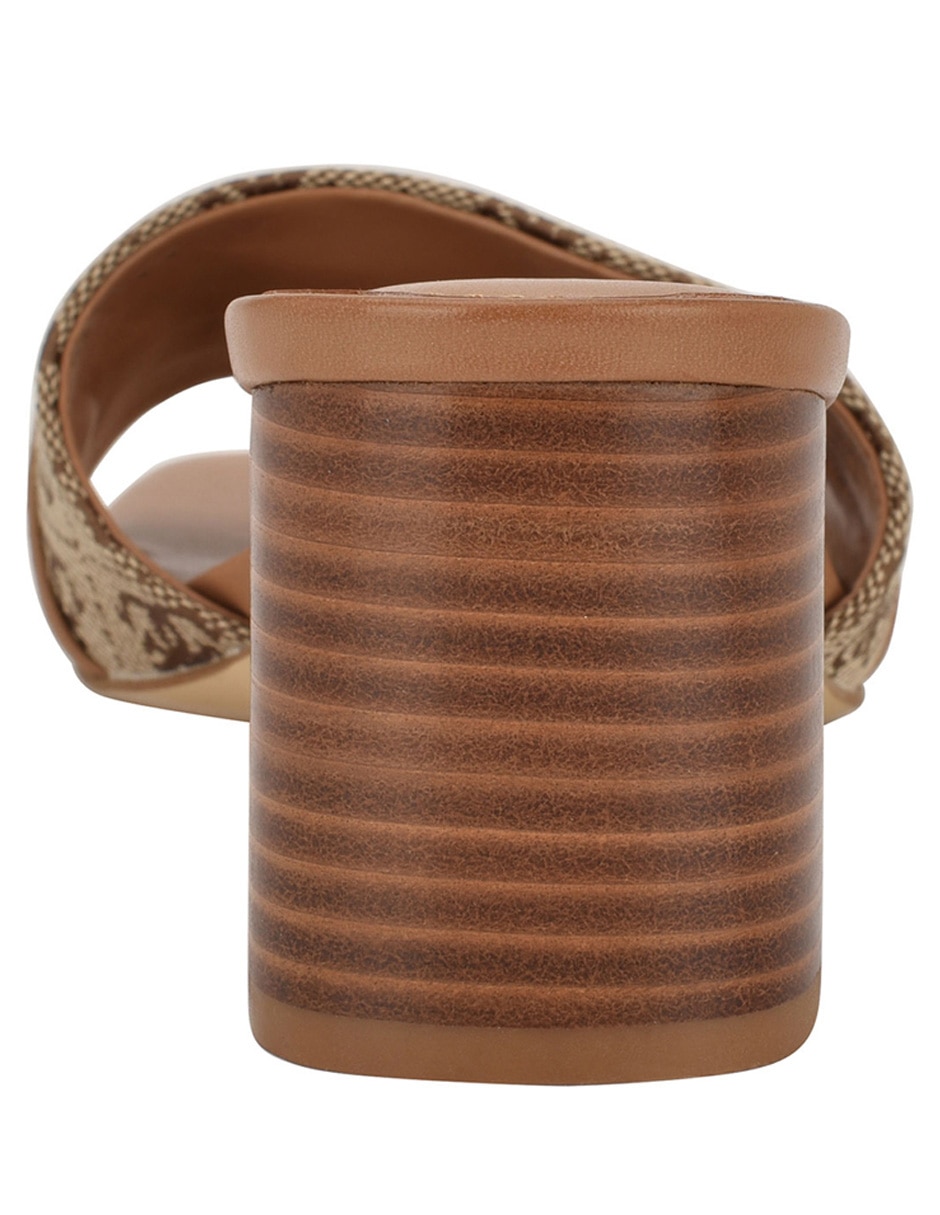 Sandalia para mujer 8